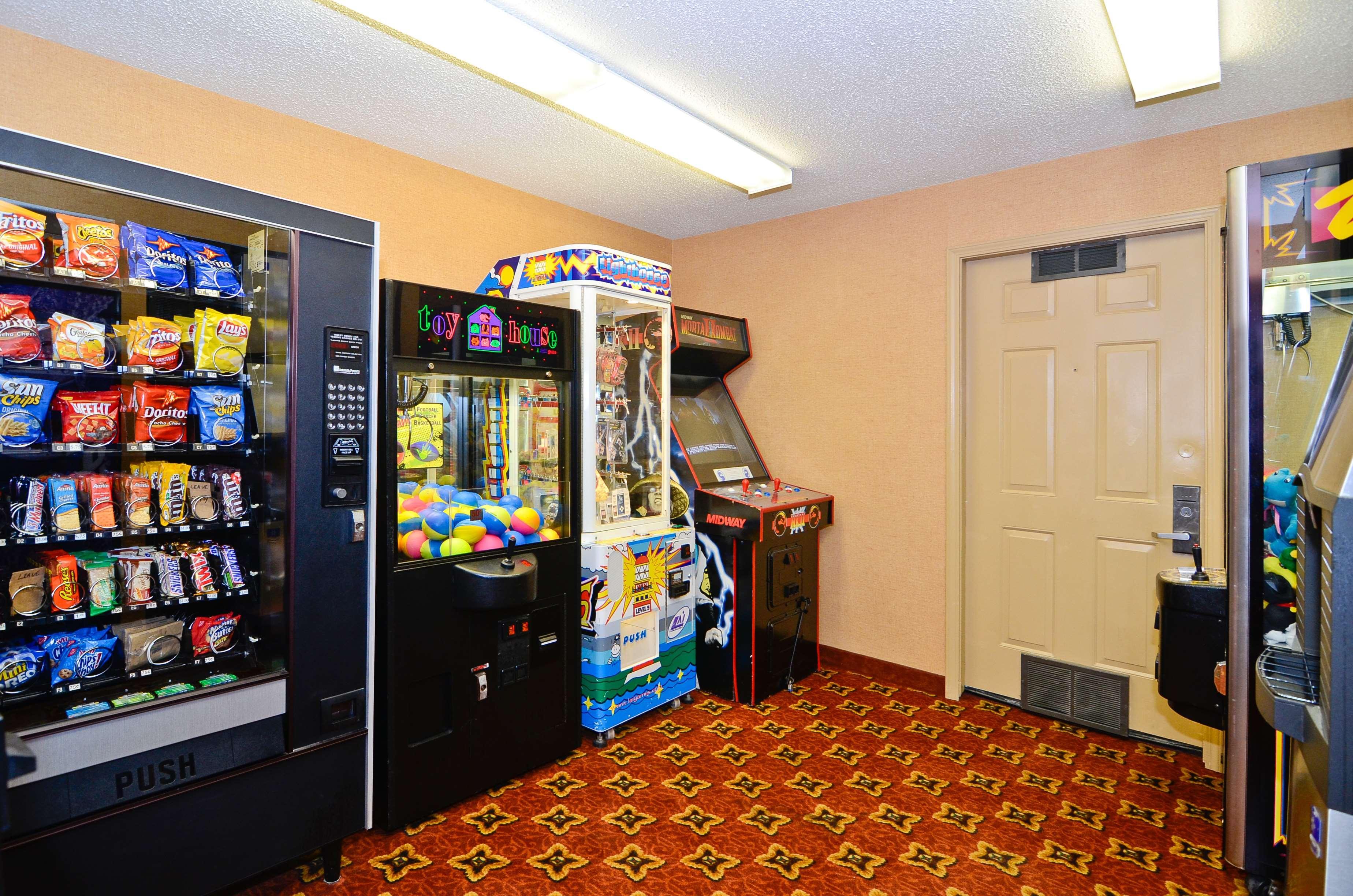 Best Western Plus Concord Hotel 3*
